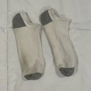 Hanes socks